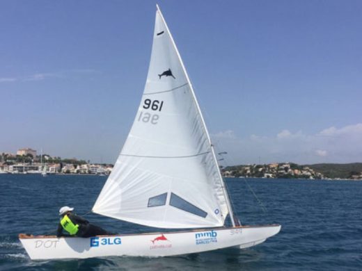 Regresa la Vuelta a Menorca en Patín a Vela