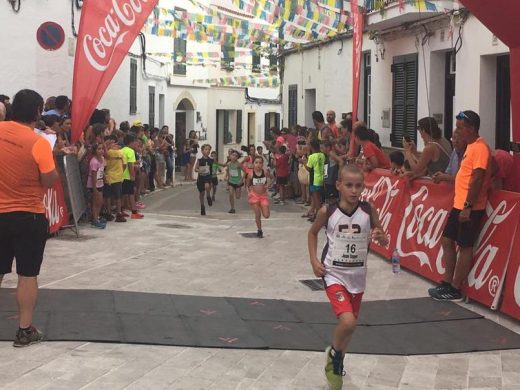 (Fotos) Nil Cubas y Maria Pallicer dominan en Es Migjorn