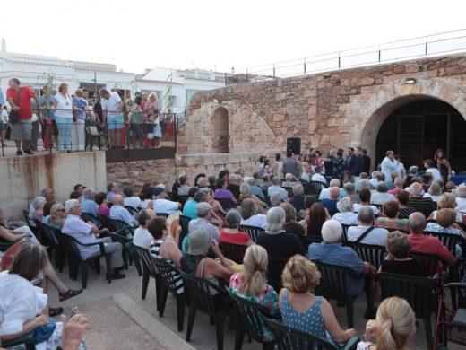 (Fotos) Llaman a la fiesta en Fornells