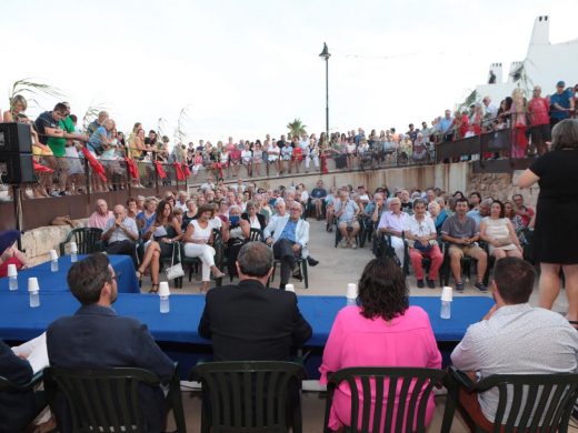 (Fotos) Llaman a la fiesta en Fornells