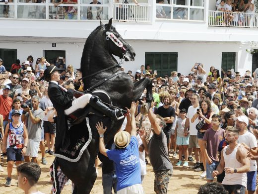 (Vídeo y fotos) Día grande en Fornells