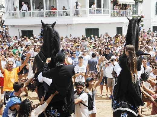 (Vídeo y fotos) Día grande en Fornells