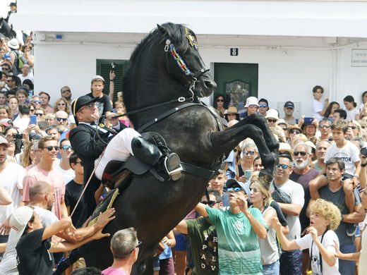 (Vídeo y fotos) Día grande en Fornells