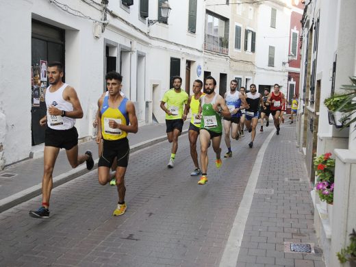 (Fotos) Xavi Cubas se impone en un apretado sprint en Alaior