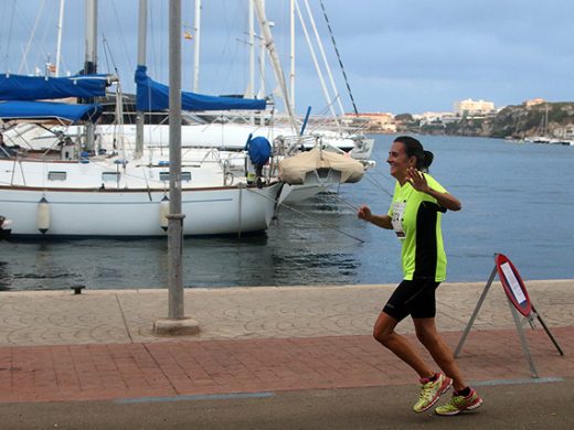 (Galería de fotos) Maó se entrega al deporte