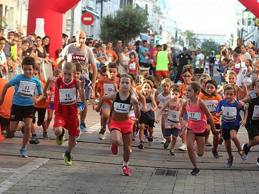 (Fotos) Fiesta del atletismo en Sant Lluís