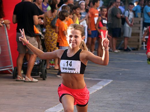 (Fotos) Fiesta del atletismo en Sant Lluís