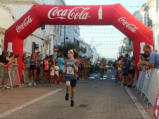 (Fotos) Fiesta del atletismo en Sant Lluís