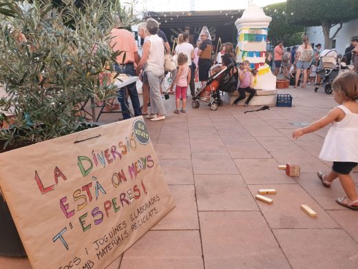 (Fotos) Fiesta, gigantes y paella en Sant Lluís