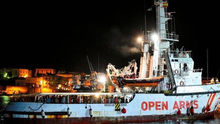 Los migrantes fueron atendidos nada más llegar al puerto (Foto: Mallorcadiario)