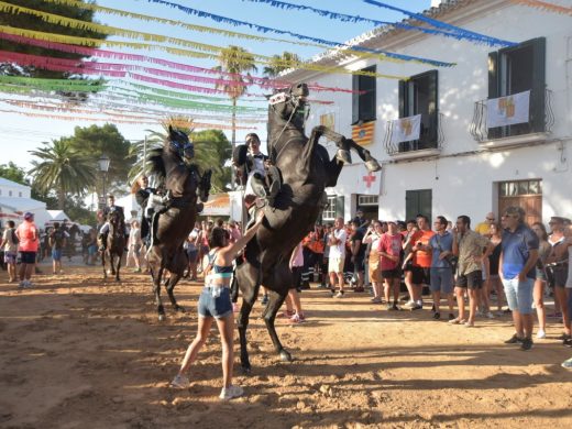 (Fotos) El “jaleo” comienza en Llucmeçanes