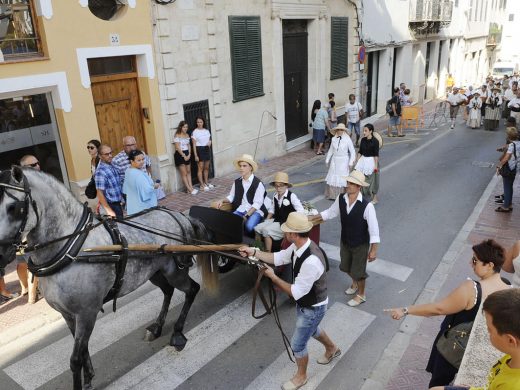 (Galería de fotos) Maó sale de Romería hasta la ermita de la Verge de Gràcia