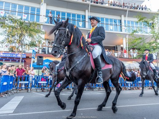 (Fotos) Los caballos toman el puerto de Maó