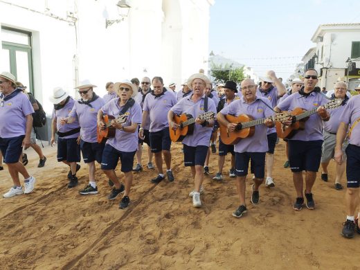 (Vídeo y fotos) Sant Lluís se entrega a la fiesta