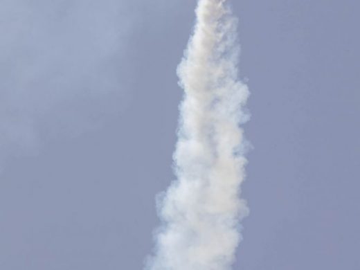 (Fotos y vídeo) Mil piruetas y acrobacias en el cielo