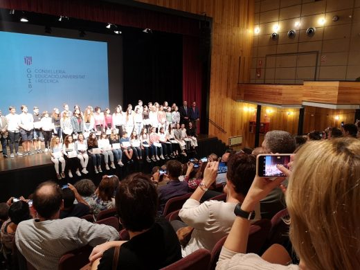 (Fotos) Tributo a los alumnos más aplicados de Menorca