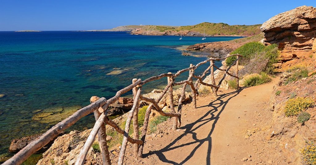 Las calas de la isla son algunas de las protagonistas de esta publicación (Foto: Turisme de les Illes Balears)