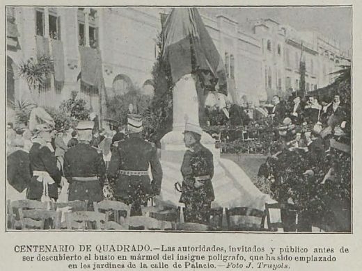 (Fotos) Un busto de Josep Maria Quadrado en Ciutadella