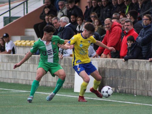 (Fotos) El Atlético Villacarlos vuelve a las andadas