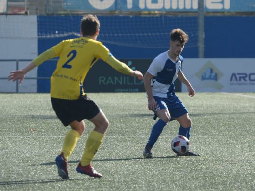 (Fotos) El Ebro golea al Atlético Villacarlos