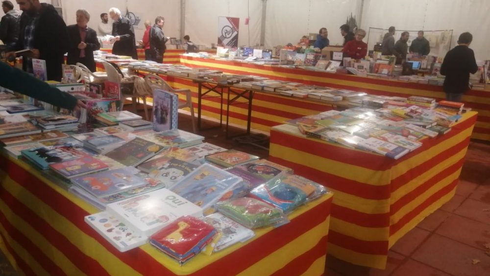 Más que vender libros.