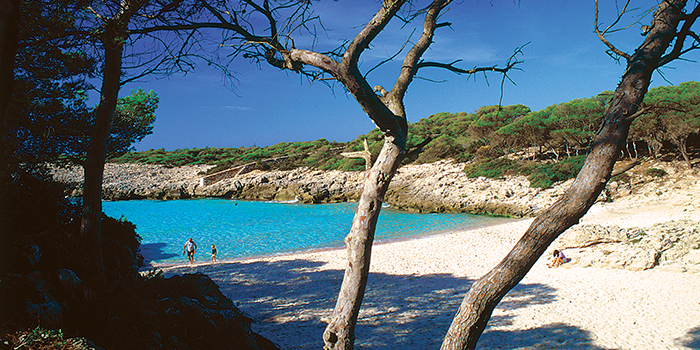 Playa de Es talaier que hay en la web del Ayuntamiento de Ciutadella