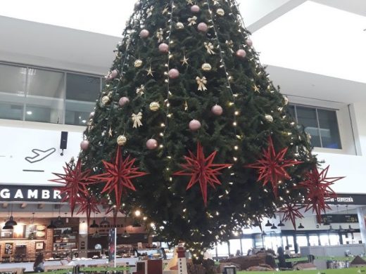 (Galería de fotos) La Navidad llega al aeropuerto