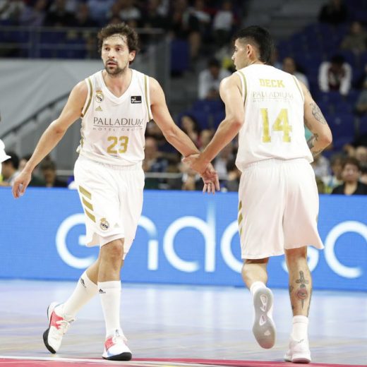 Llull, junto a Deck (Foto: realmadrid.com)