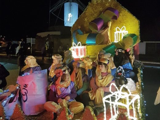 (Fotos) La magia de los Reyes llega a Es Castell