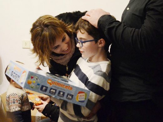 (Fotos) Los niños ya abren sus regalos en Ferreries