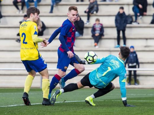 (Galería de fotos) El Barça golea al Atlético Villacarlos