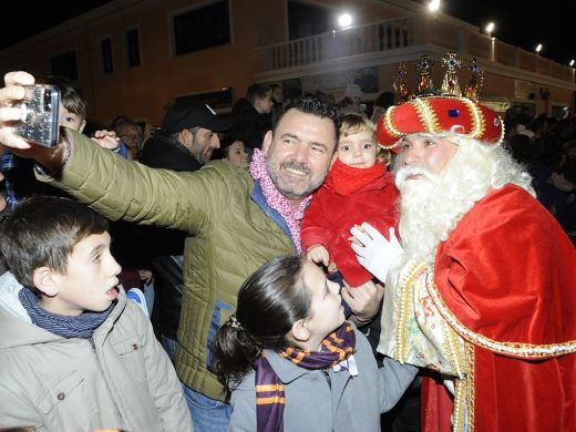 (Fotos y vídeo) Reyes de la ilusión