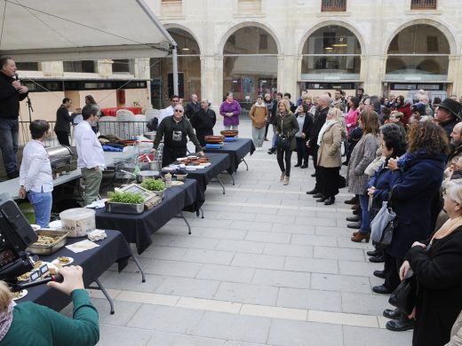 (Fotos y vídeo) Cultura y gastronomía con un guiño a Europa