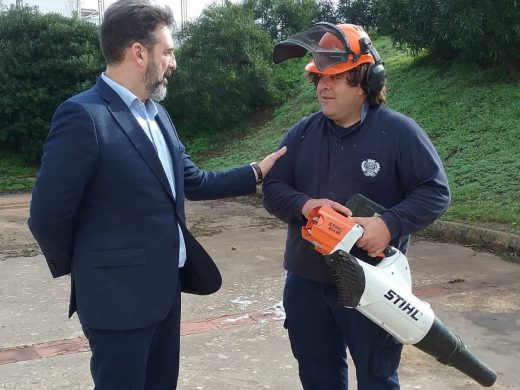 Carlos Montes controla la formación laboral en Maó