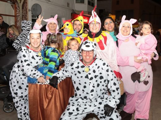 (Fotos) El Carnaval ruge en Es Mercadal