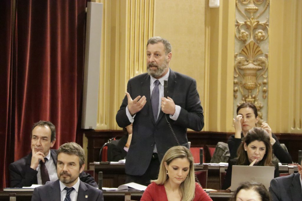 Jesús Méndez es diputado por Ciudadanos en el Parlament balear