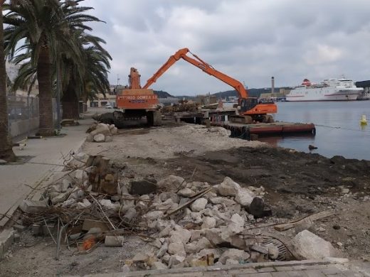 Avanzan las obras en el muelle de cruceros del puerto de Maó