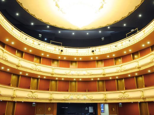 (Fotos) El Teatre des Born se engalana para la esperada inauguración en marzo