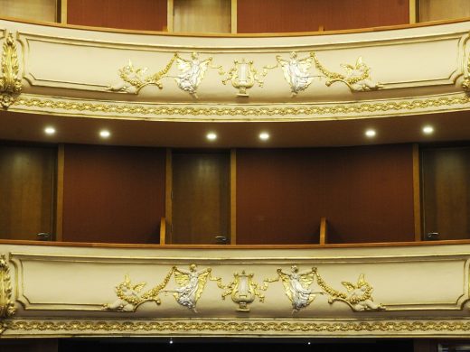 (Fotos) El Teatre des Born se engalana para la esperada inauguración en marzo