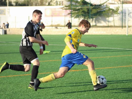 (Fotos) El Atlético Villacarlos coge impulso