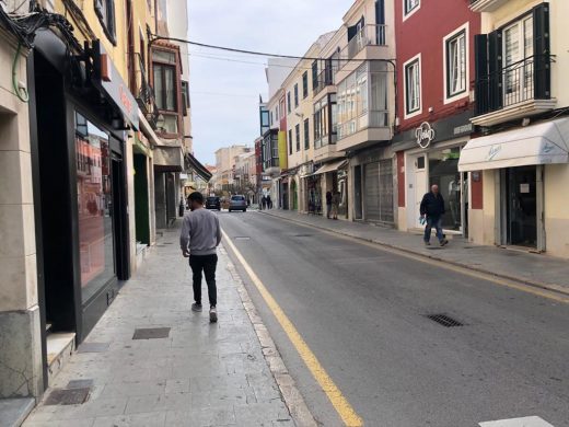 (Galería de fotos) El estado de alarma vacía las calles de Menorca