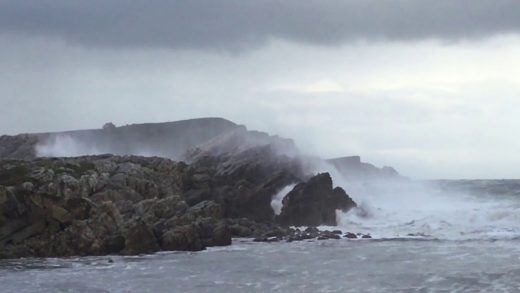 Las olas y el viento serán habituales estos días