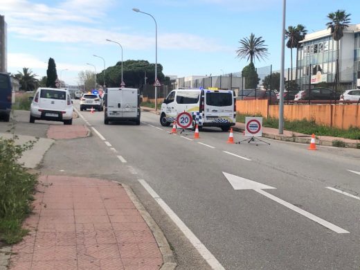 (Fotos) Fuerte control policial a la salida de Maó