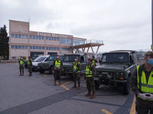 Miembros del Ejército, en la Estación Marítima (Foto: Ejército Baleares)