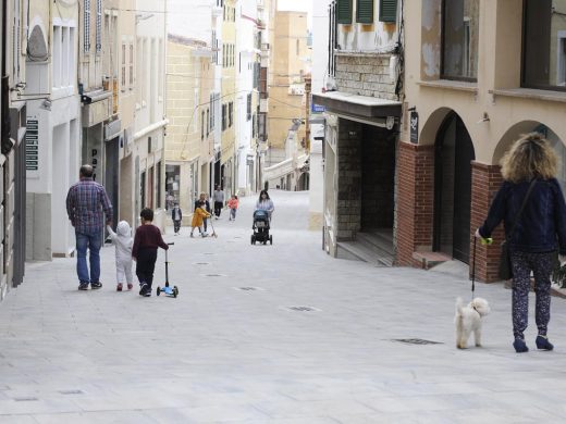 (Fotos) Los niños toman las calles de Menorca