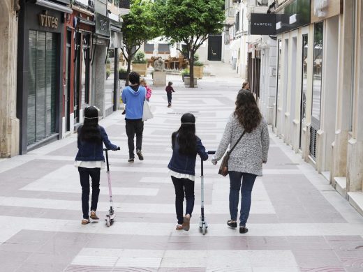 (Fotos) Los niños toman las calles de Menorca