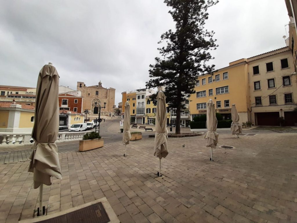 Terrazas en Maó (Foto: Ajuntament de Maó)