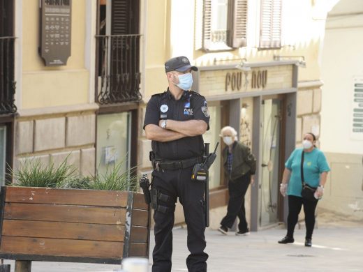 (Fotos) Menorca se pone la mascarilla