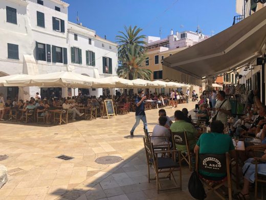 (Fotos y vídeo) Ciutadella ya vive un Sant Joan muy diferente