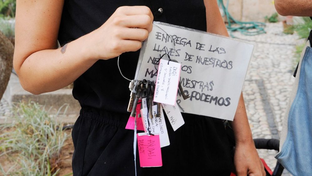 Ya no pueden más. Los autónomos de temporada entregan las llaves de sus negocios (Foto: Tolo Mercadal)